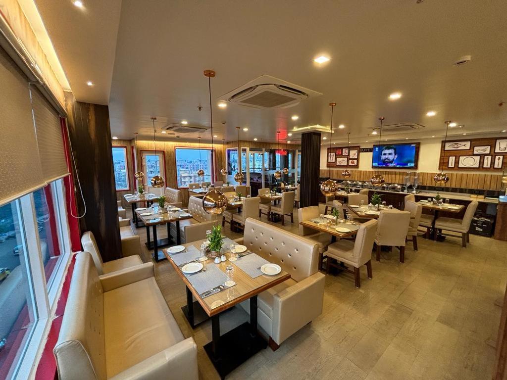 Hotel Golden Orbit Asansol Ngoại thất bức ảnh