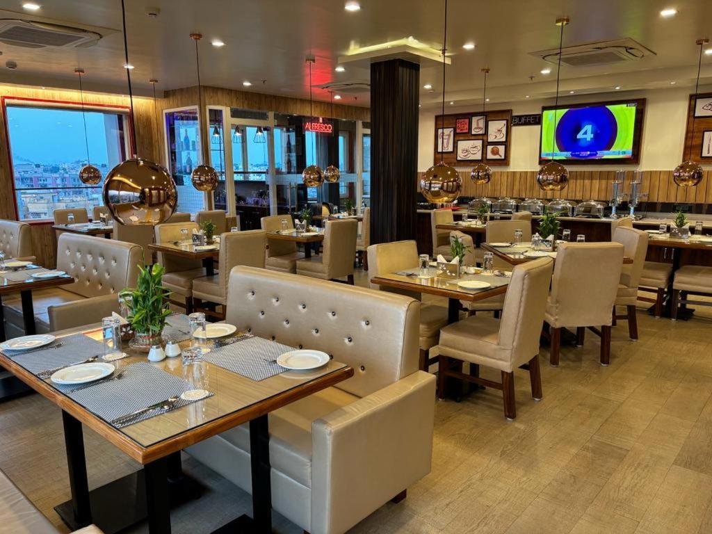 Hotel Golden Orbit Asansol Ngoại thất bức ảnh